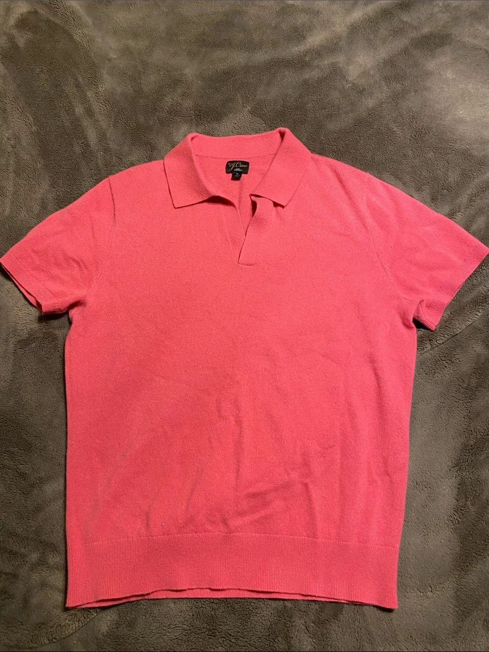 J. Crew Men’s Cashmere Sweater Polo Size Medium Color Magenta